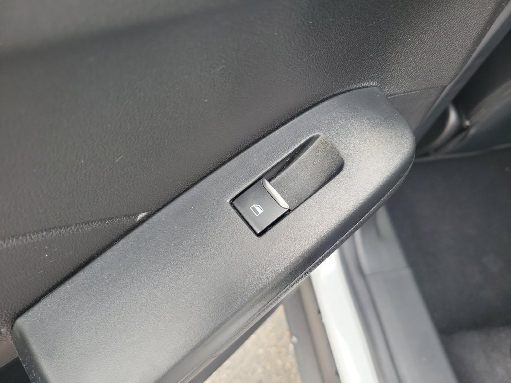 Used 2023 Ford Escape ST-Line w/ Equipment Group 301A FWD image 20