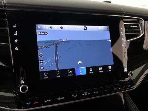 Used 2022 Jeep Wagoneer Series III w/ Convenience Group I image 7