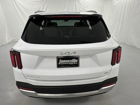 New 2025 Kia Sorento EX w/ Panoramic Sunroof Package image 4
