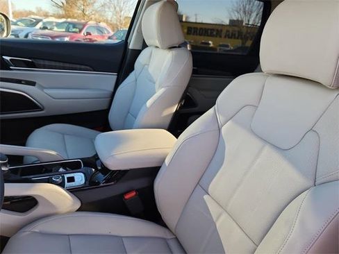 New 2025 Kia Telluride EX image 12