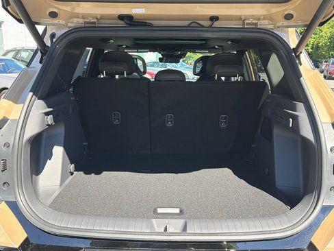 New 2027 Kia Seltos X-Line S w/ X-Line S Premium Package AWD/4WD image 6