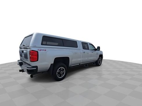 Used 2016 Chevrolet Silverado 2500 LT w/ LT Convenience Package AWD/4WD image 8