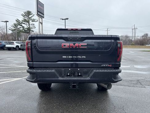 New 2026 GMC Sierra 2500 AT4 w/ AT4 Premium Plus Package image 5
