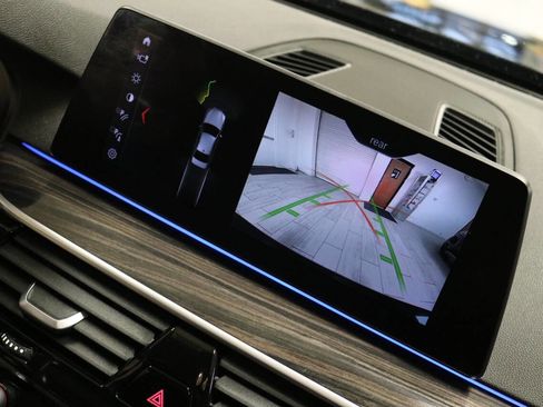 Used 2018 BMW 530i image 29