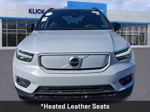 Used 2022 Volvo XC40 P8 Recharge Ultimate image 2