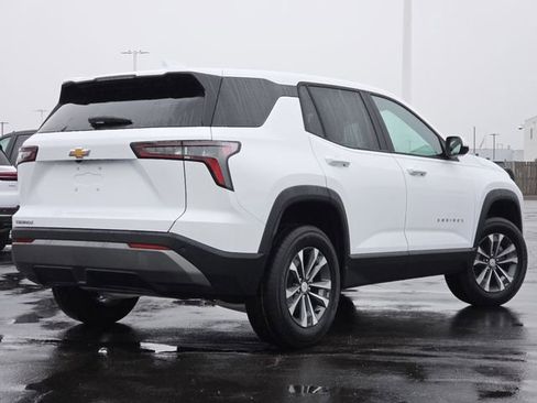 New 2026 Chevrolet Equinox LT w/ LPO, Floor Liner Package image 17