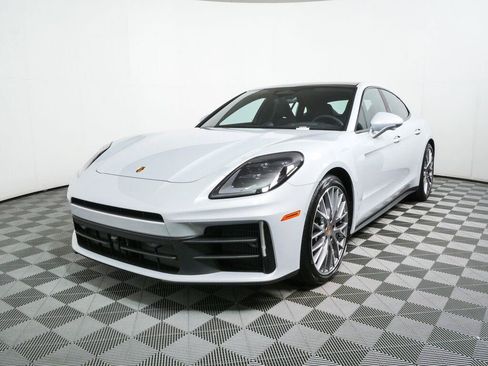 New 2026 Porsche Panamera image 1