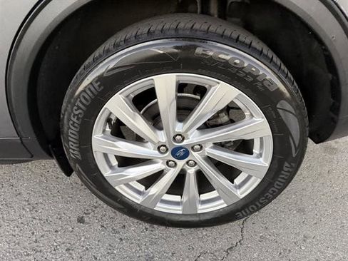 Used 2022 Ford Escape Titanium w/ Titanium Elite Package image 12