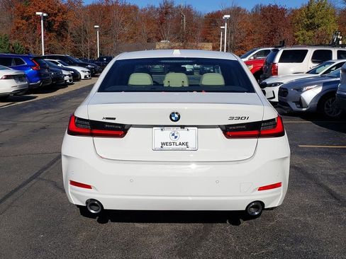 New 2026 BMW 330i xDrive Sedan w/ Premium Package AWD/4WD image 5