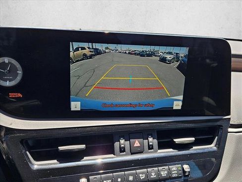 Used 2023 Lexus ES 300h w/ Premium Package FWD image 13