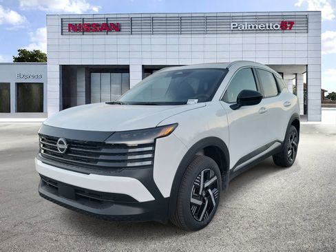 New 2026 Nissan Kicks SV w/ SV Premium Package FWD image 3