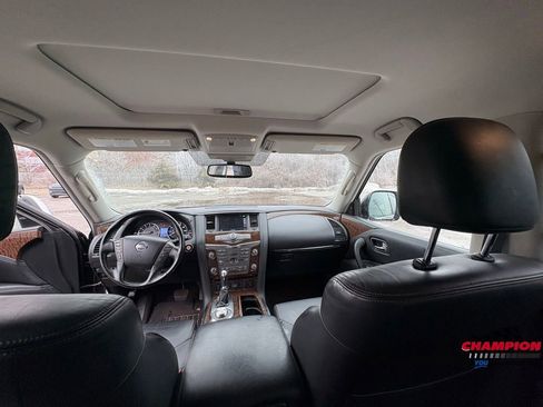 Used 2019 Nissan Armada SL w/ Premium Package image 16