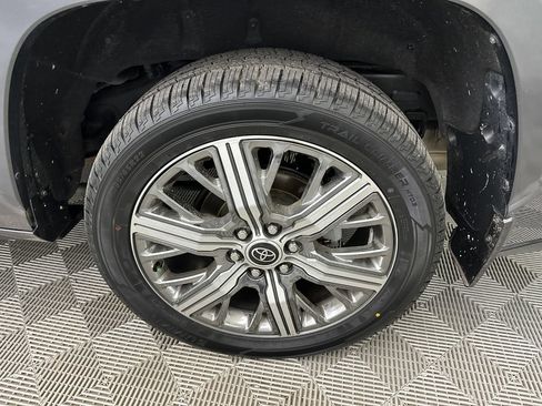 Used 2024 Toyota Sequoia Capstone AWD/4WD image 24