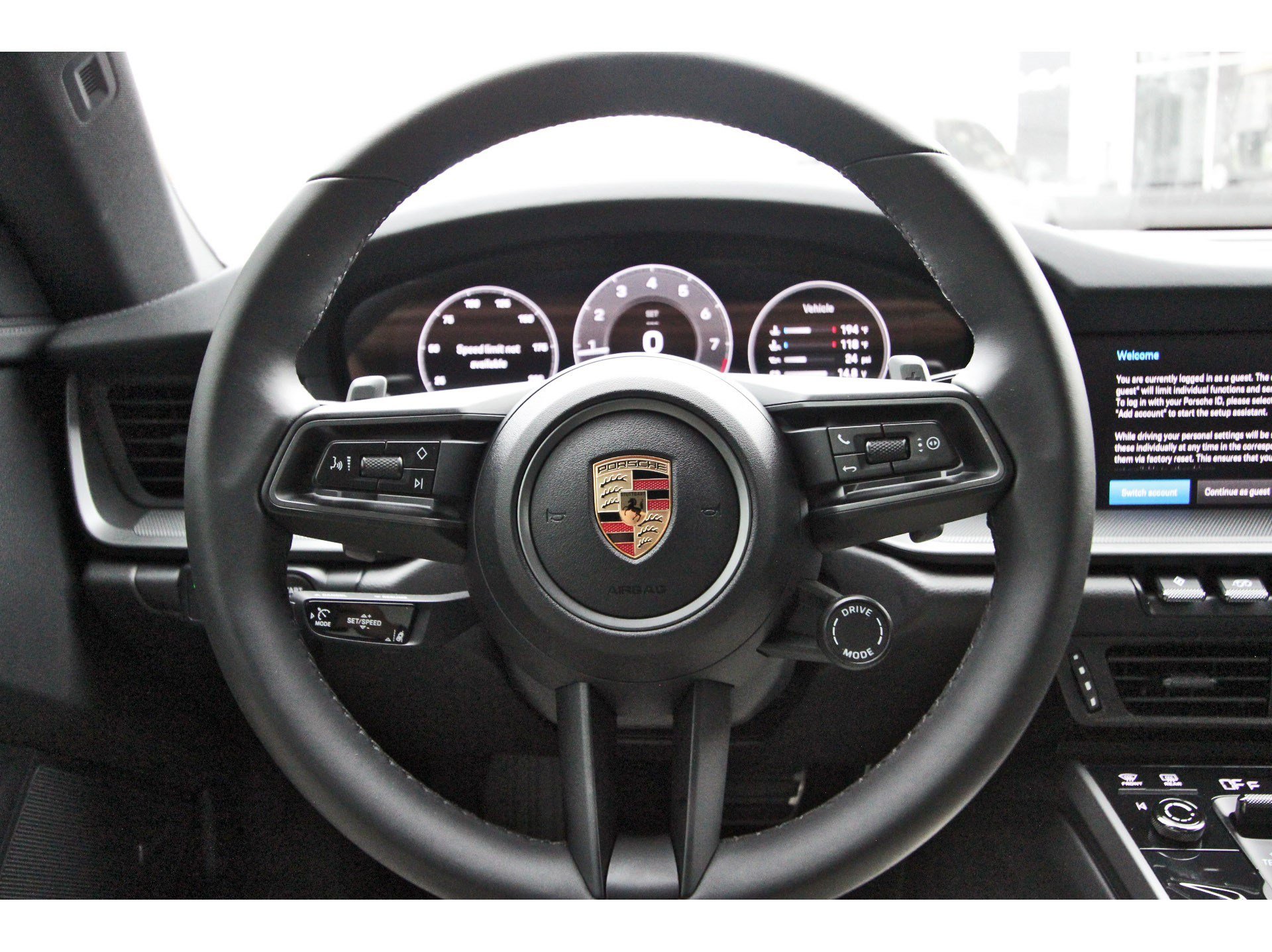 Used 2025 Porsche 911 Carrera S RWD image 10