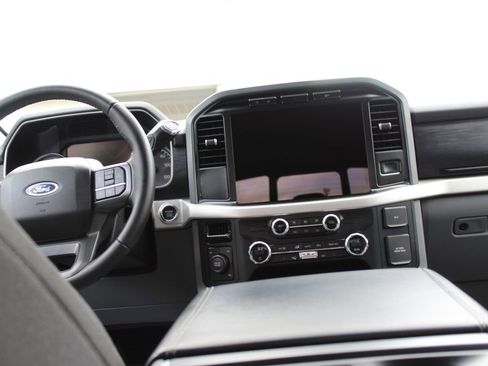 Used 2021 Ford F150 XLT w/ Equipment Group 302A High AWD/4WD image 11