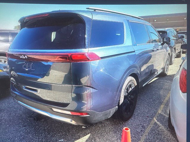 Used 2022 Kia Carnival SX Prestige w/ Paint Protection Package FWD image 18
