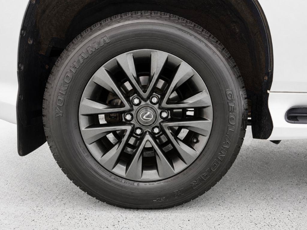 Used 2020 Lexus GX 460 Premium w/ Premium Package AWD/4WD image 33