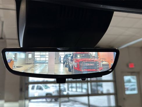 Used 2024 GMC Sierra 1500 AT4X image 37