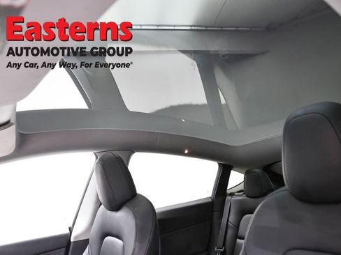 Used 2021 Tesla Model Y Performance image 31