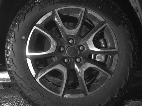 Used 2025 Jeep Compass Trailhawk AWD/4WD image 15