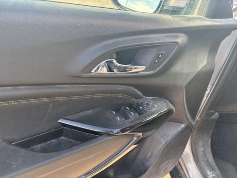 Used 2024 Chevrolet Trax LT w/ Driver Confidence Package image 17