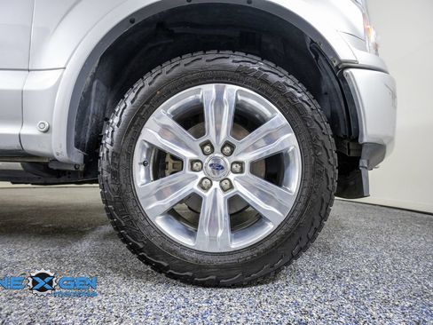 Used 2019 Ford F150 Platinum w/ Equipment Group 701A Luxury AWD/4WD image 49