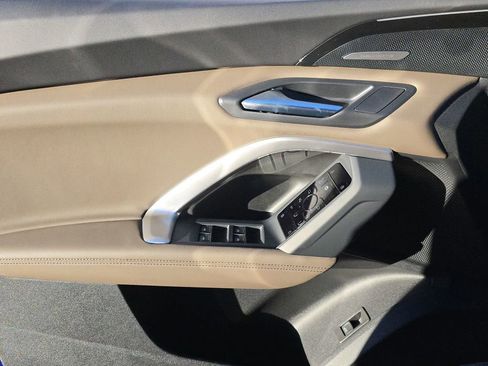 New 2025 Audi Q5 Prestige image 18