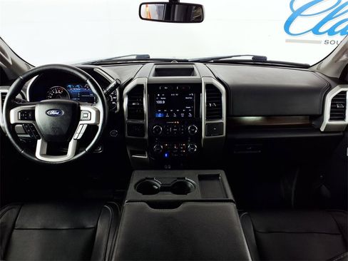 Used 2017 Ford F150 Lariat image 12