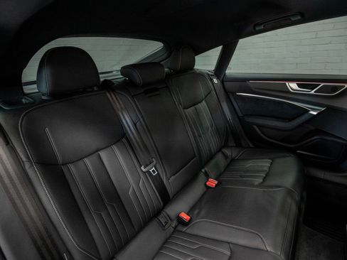 Used 2022 Audi S7 Prestige w/ Prestige Package image 29