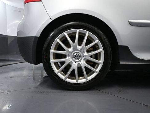 Used 2006 Volkswagen GTI 2.0T 2-Door FWD image 10