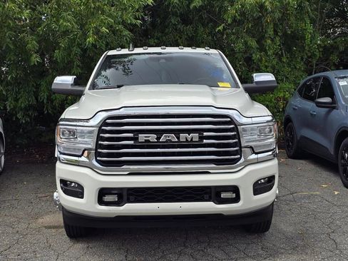 Used 2022 RAM 3500 Limited AWD/4WD image 8