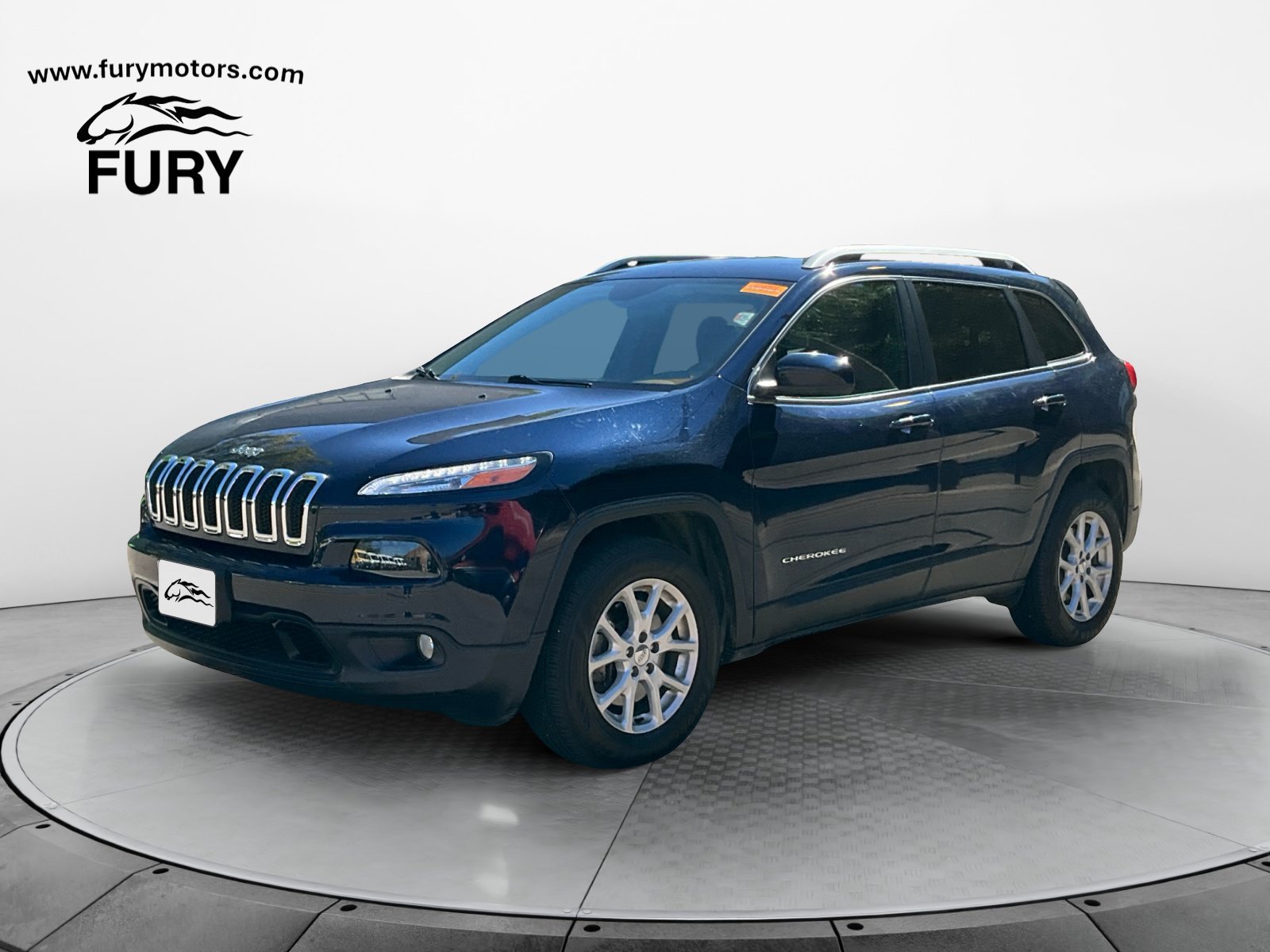 Used 2016 Jeep Cherokee Latitude w/ Cold Weather Group AWD/4WD image 8