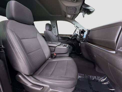 Used 2022 Chevrolet Silverado 1500 RST RWD image 29