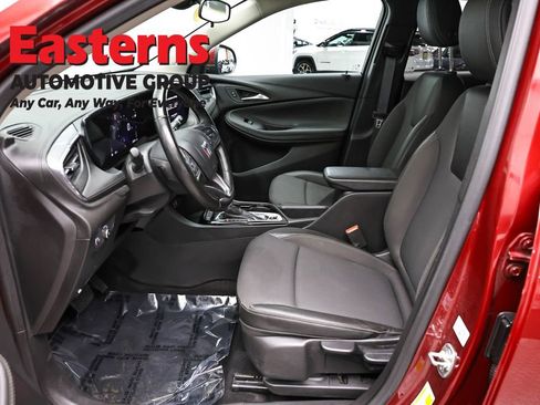 Used 2024 Buick Encore GX Preferred FWD image 13