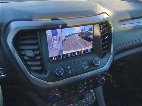 Used 2023 GMC Acadia AT4 w/ Technology Package image 13