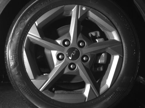 Used 2025 Kia K4 FWD image 13