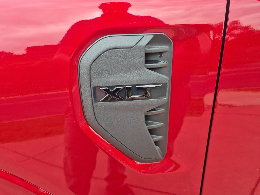 New 2026 Ford Ranger XLT w/ Equipment Group 301A High AWD/4WD image 9