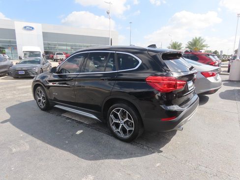 Used 2018 BMW X1 sDrive28i FWD image 16