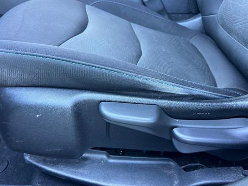 Used 2019 Chevrolet Volt LT image 12