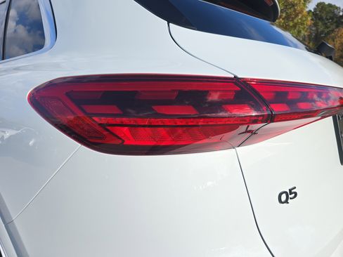 New 2025 Audi Q5 Premium Plus image 33