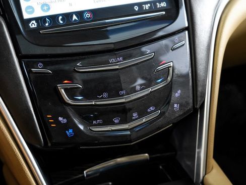 Used 2018 Cadillac XTS Platinum FWD image 25
