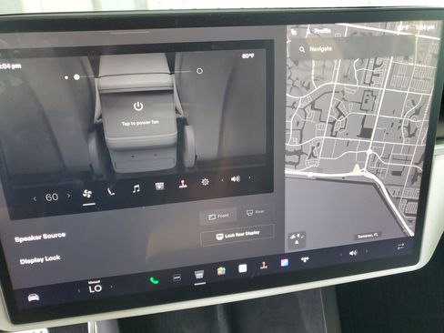 Used 2022 Tesla Model X Plaid image 25