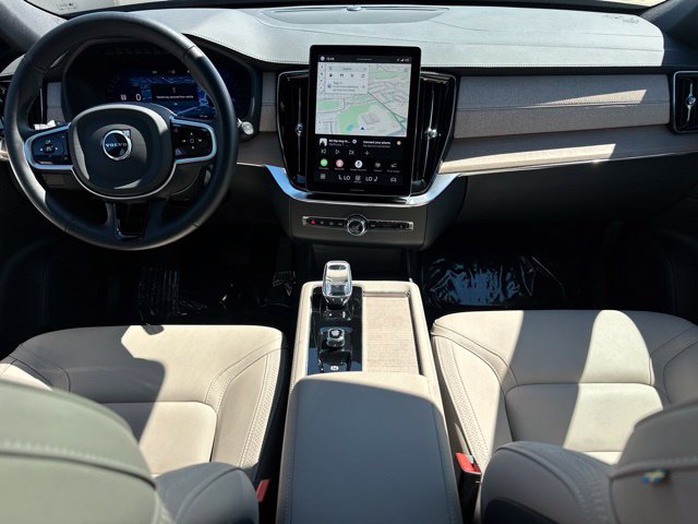 Certified 2025 Volvo XC90 B5 Core AWD/4WD image 17