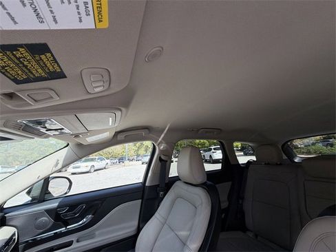 New 2026 Lincoln Corsair Reserve image 22