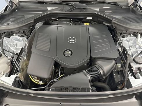 Used 2026 Mercedes-Benz GLC 300 4MATIC image 9