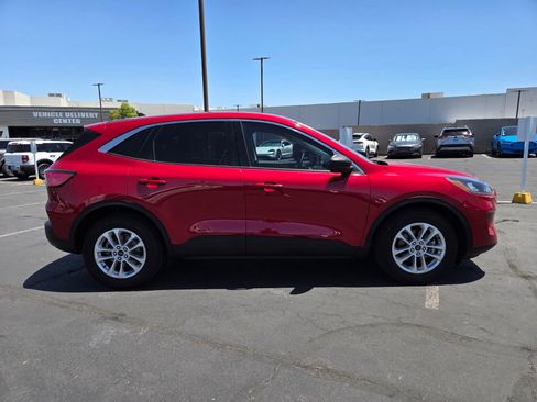 Certified 2022 Ford Escape SE w/ Convenience Package FWD image 7