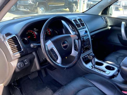 Used 2011 GMC Acadia SLT AWD/4WD image 17