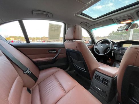 Used 2006 BMW 325i Sedan image 24
