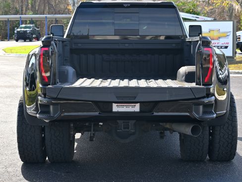 Used 2024 GMC Sierra 3500 Denali Ultimate image 36
