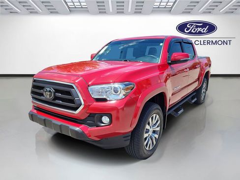 Used 2023 Toyota Tacoma SR5 RWD image 2